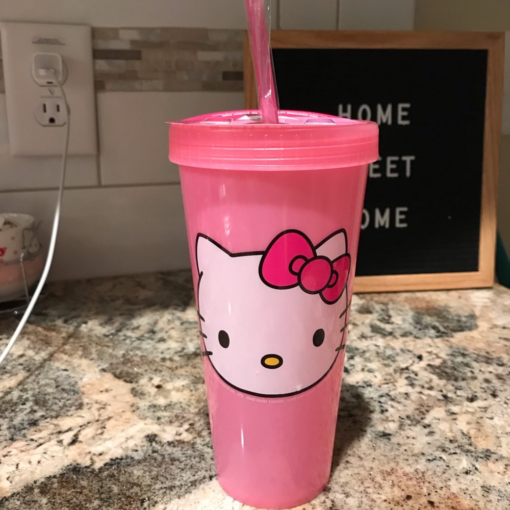Hello Kitty pink color changing tumbler